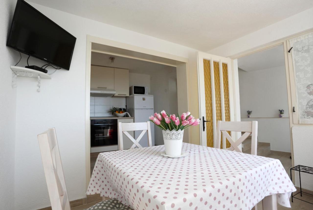 Holiday Home Miklica Klis Eksteriør bilde