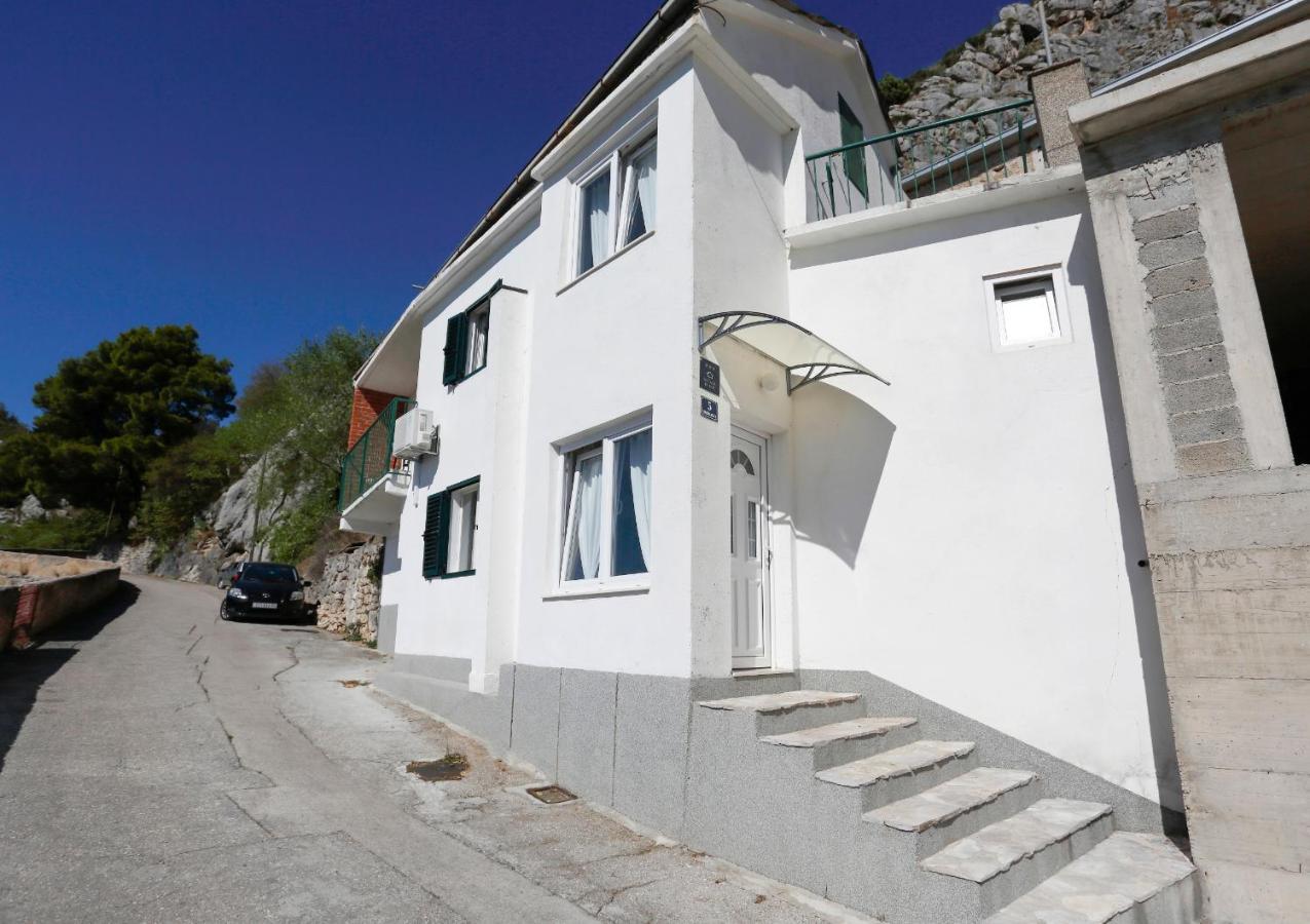 Holiday Home Miklica Klis Eksteriør bilde