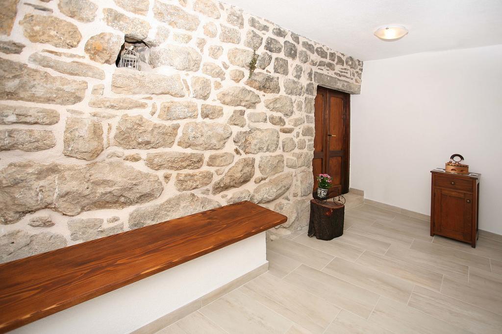 Holiday Home Miklica Klis Eksteriør bilde